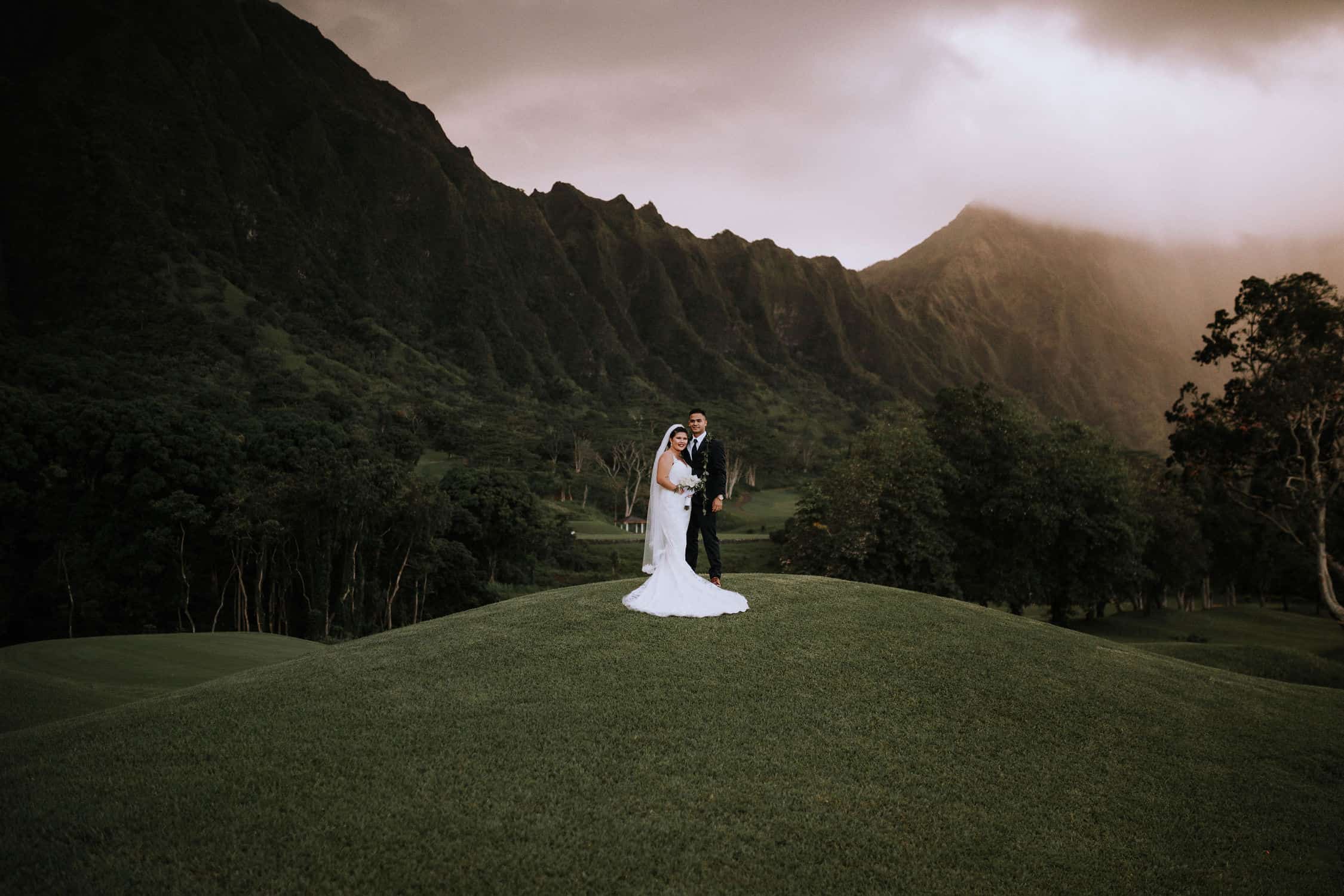 BIG ISLAND HAWAII VENUE WEDDING PHOTOGRAPHER by Anela Benavides Photography
