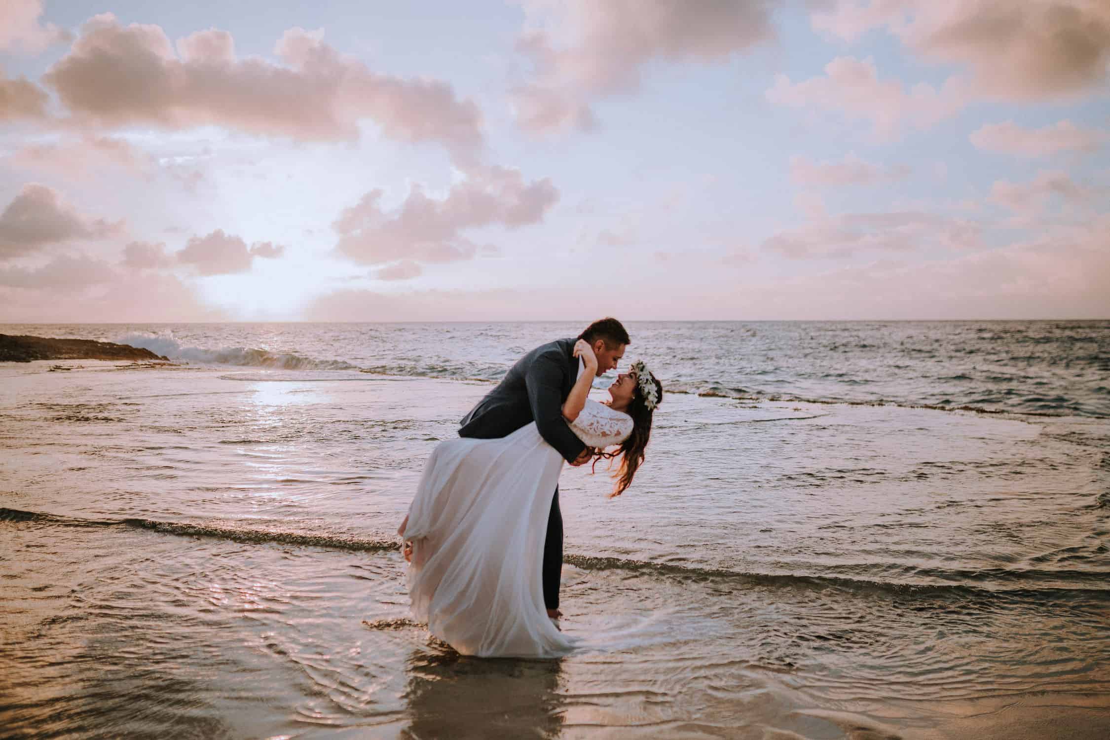HILO HAWAII WEDDING PHOTOGRAPHER
