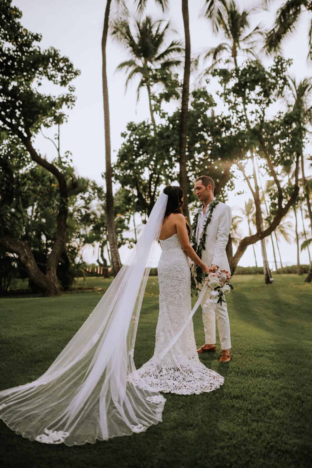 HAIKU MILL HAWAII WEDDING PHOTO SERVICES