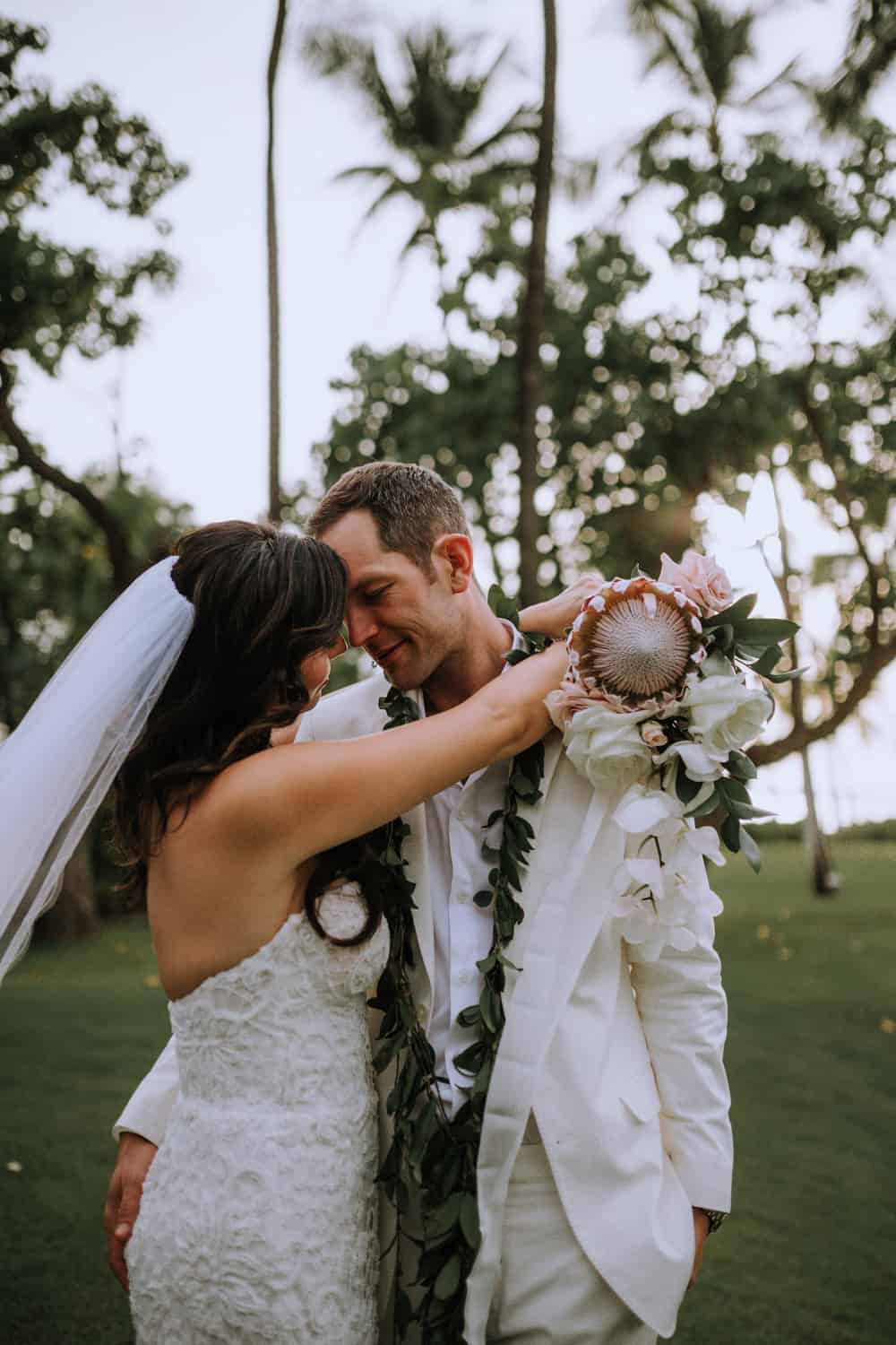 BEST WEDDING PHOTOGRAPHER ON BIG ISLAND HAWAII