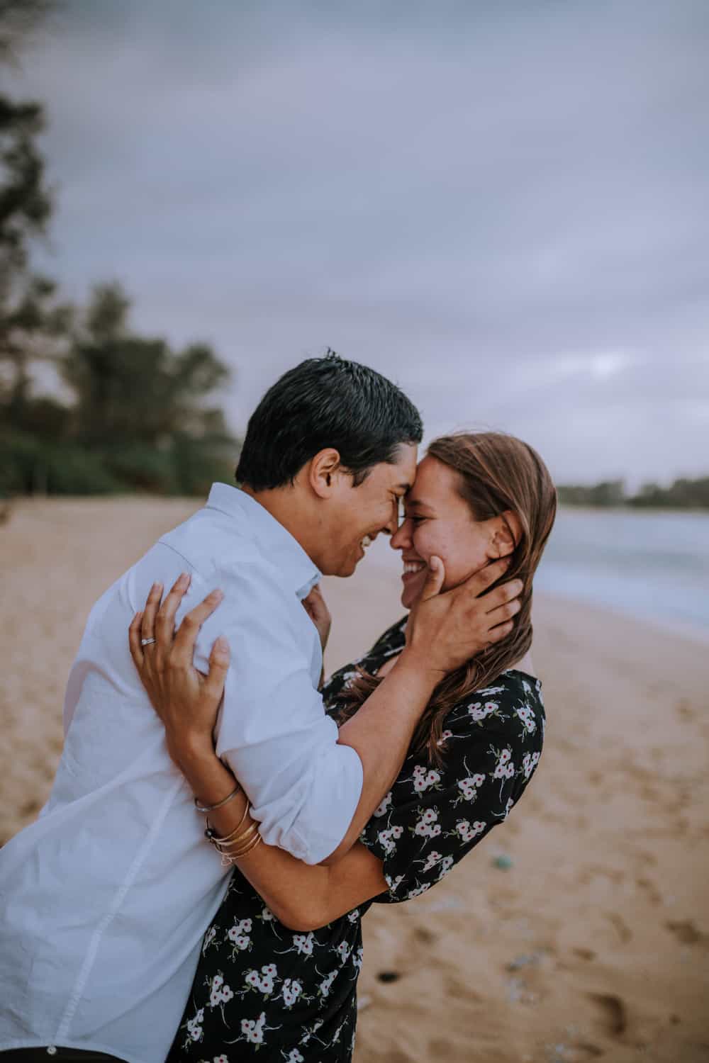 kauai hawaii engagement photos