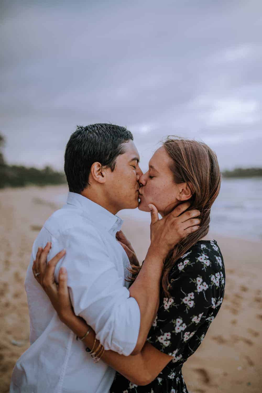 oahu hawaii engagement photos