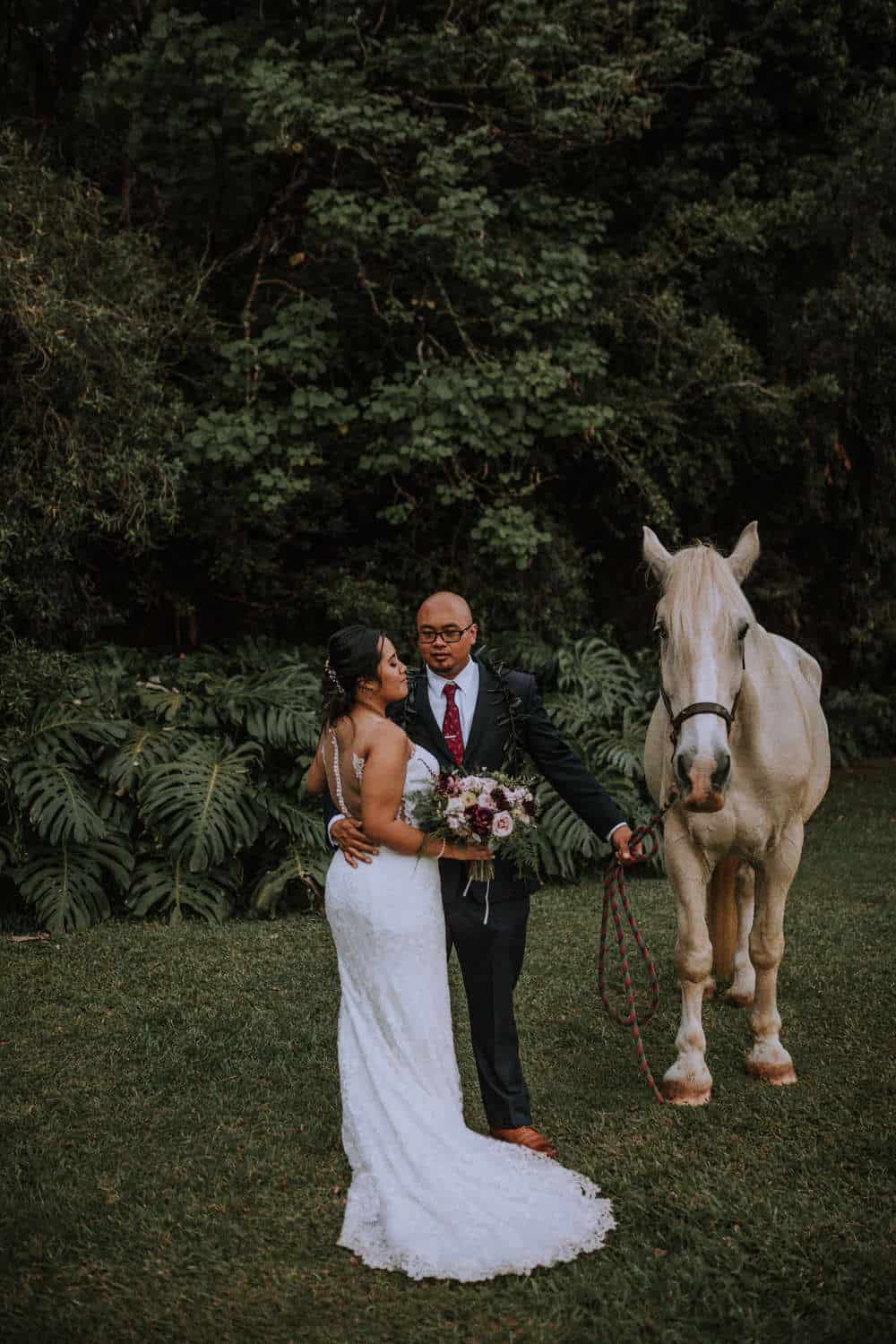 Bride and groom wedding day portraits at Sunset Ranch | Anela Benavides Photography