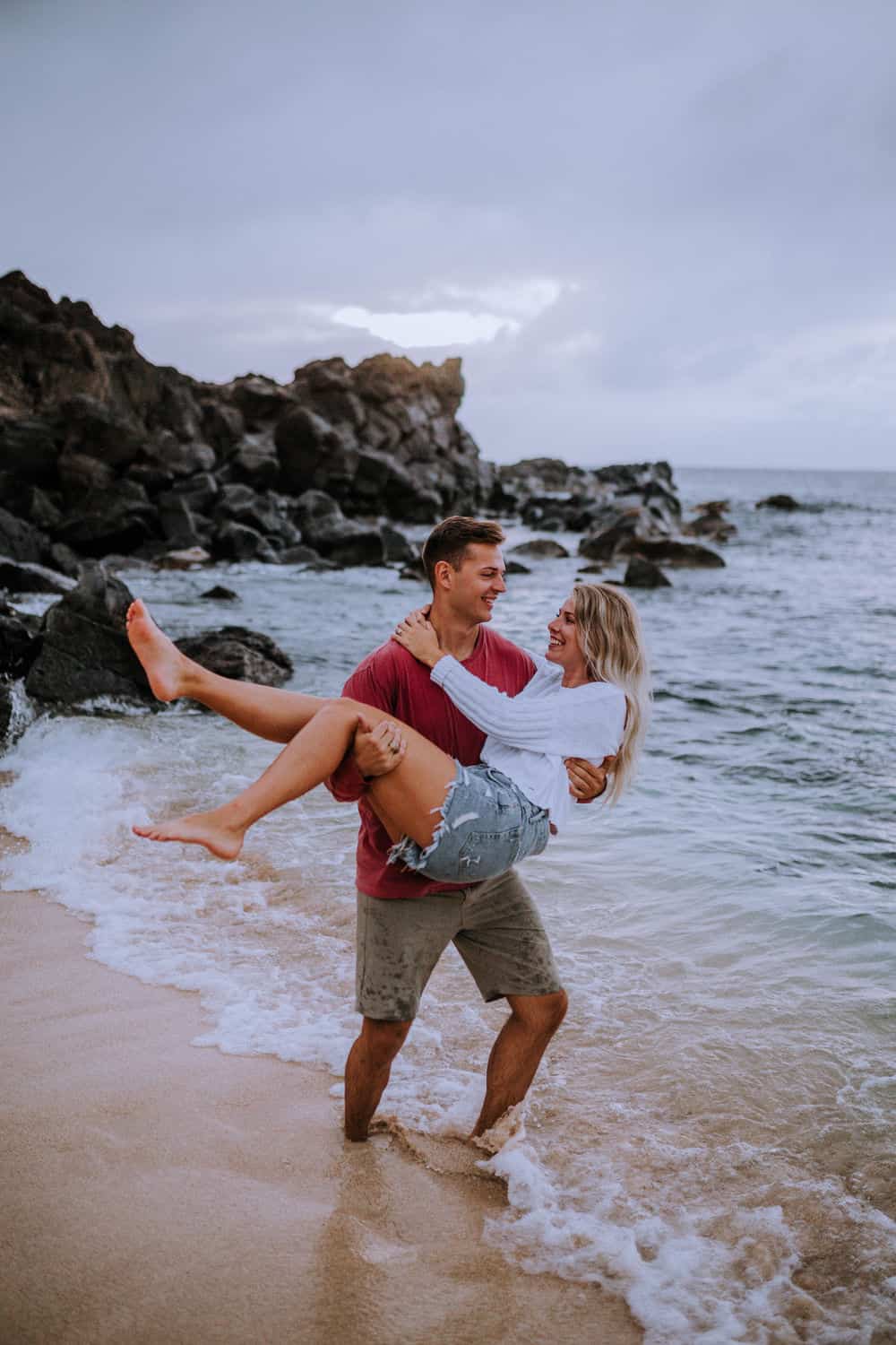 Three Tables Beach, North Shore Oahu Engagement session