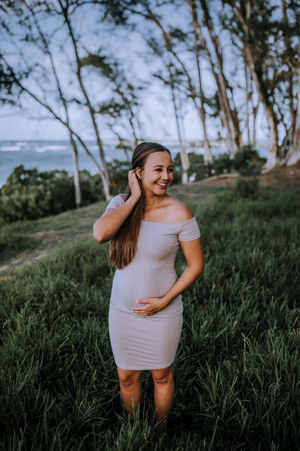 pregnancy update and maternity session outfit Inso by Anela Benavides